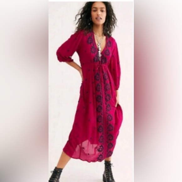 Free People Dresses & Skirts - Free People Magenta Combo Embroidered V-Neck 3/4 Sleeve Maxi Dress Medium M
